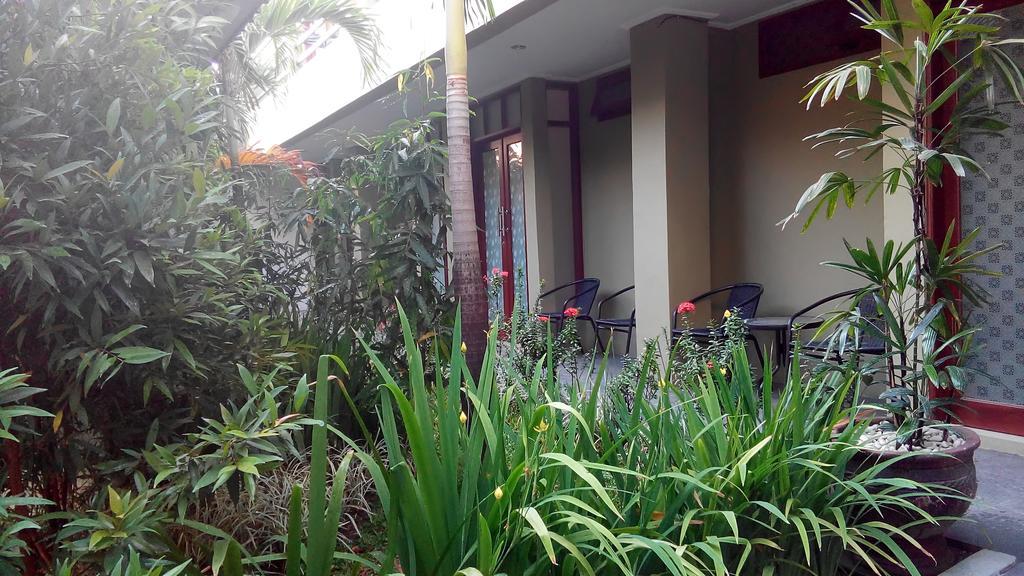 Makassar Breeze Place Residence Buitenkant foto